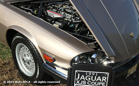 2002 Jaguar XKR